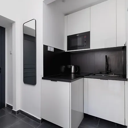 2 Bedrooms - Starowislna 69 Street *