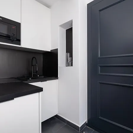 2 Bedrooms - Starowislna 69 Street