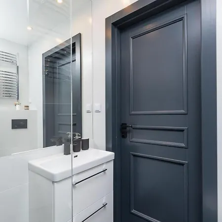 2 Bedrooms - Starowislna 69 Street * Cracovie