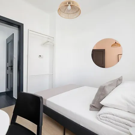 2 Bedrooms - Starowislna 69 Street Appartement